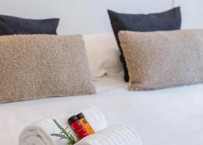 Huswell - Idyllic Family Near The 펜션 데한